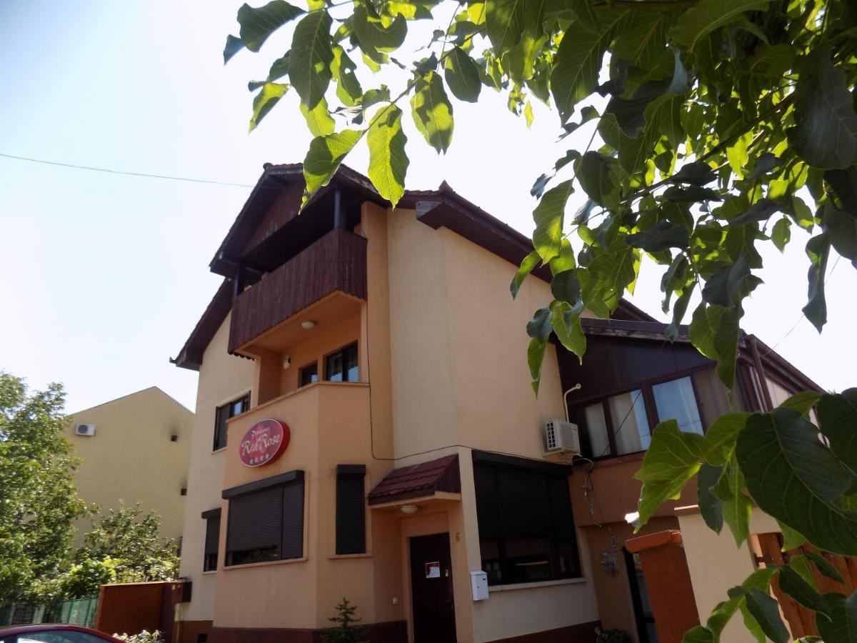 Pensiunea Red Rose 4*